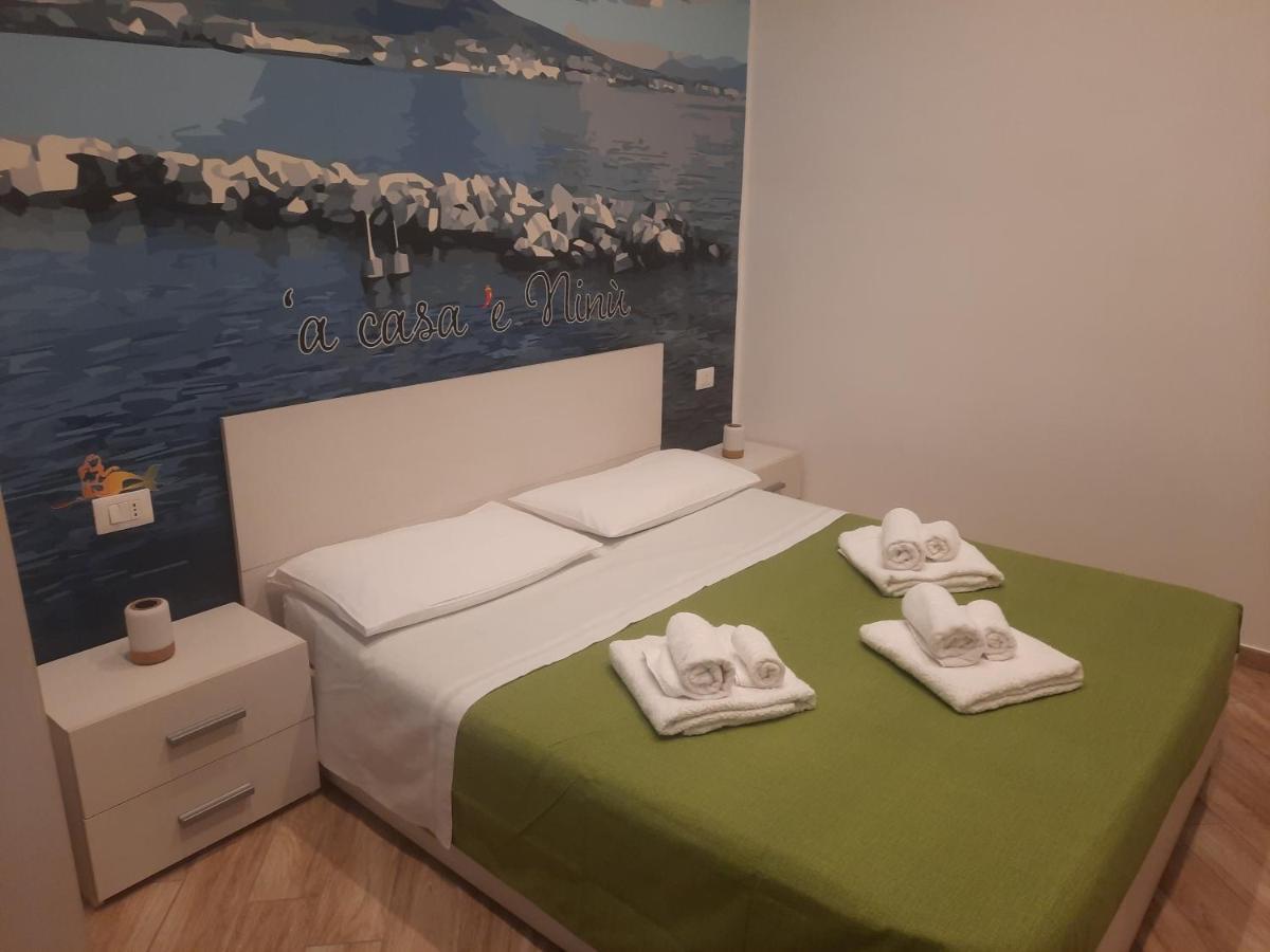 'A Casa 'E Ninu Casa Vacanze Неаполь Екстер'єр фото