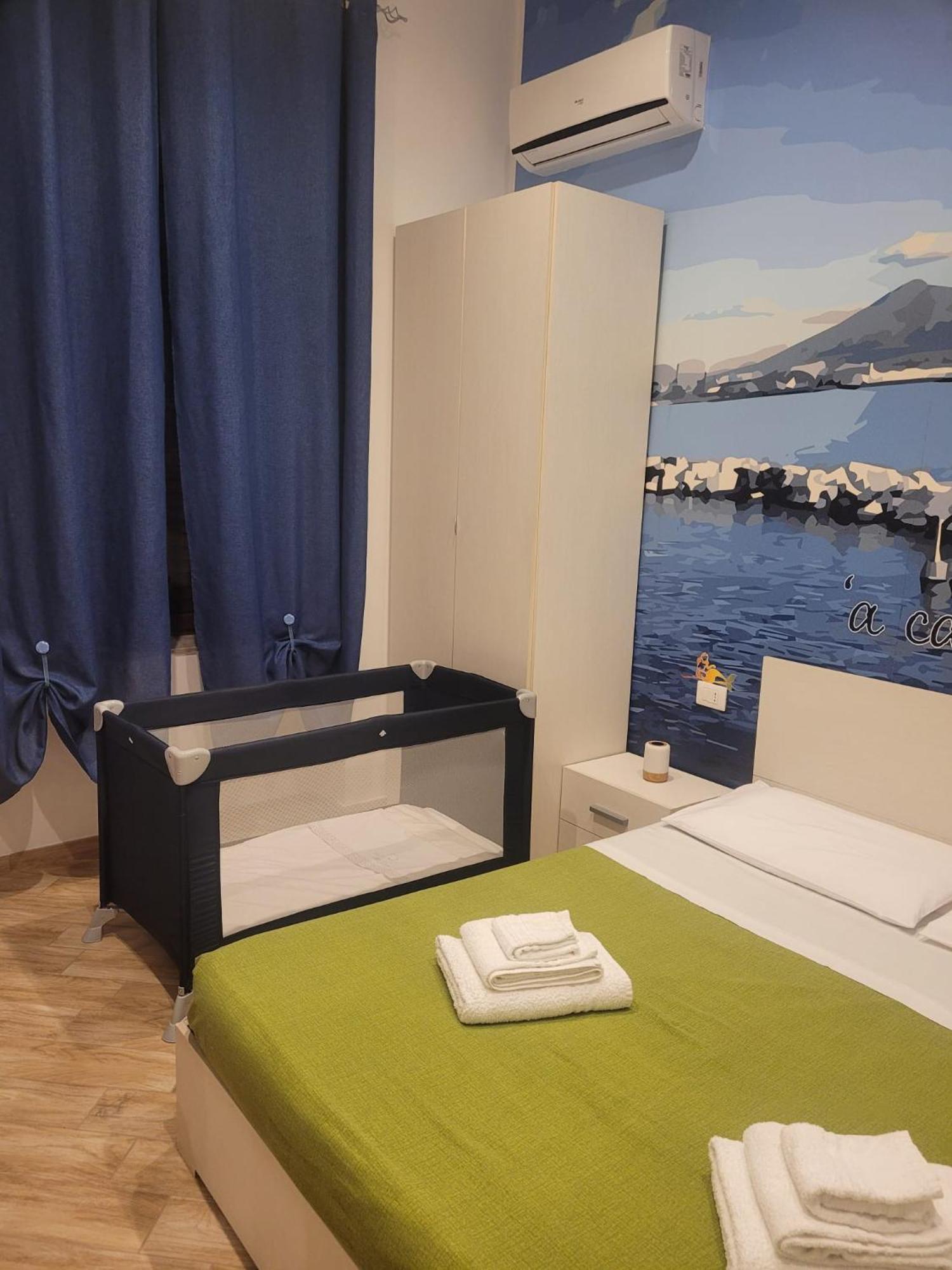 'A Casa 'E Ninu Casa Vacanze Неаполь Екстер'єр фото